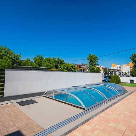Mandala Apartman Aranypart Апартаменты *