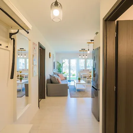 Mandala Apartman Aranypart Апартаменты